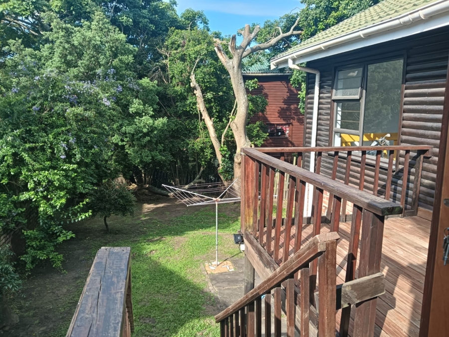2 Bedroom Property for Sale in Hickmans River Eastern Cape